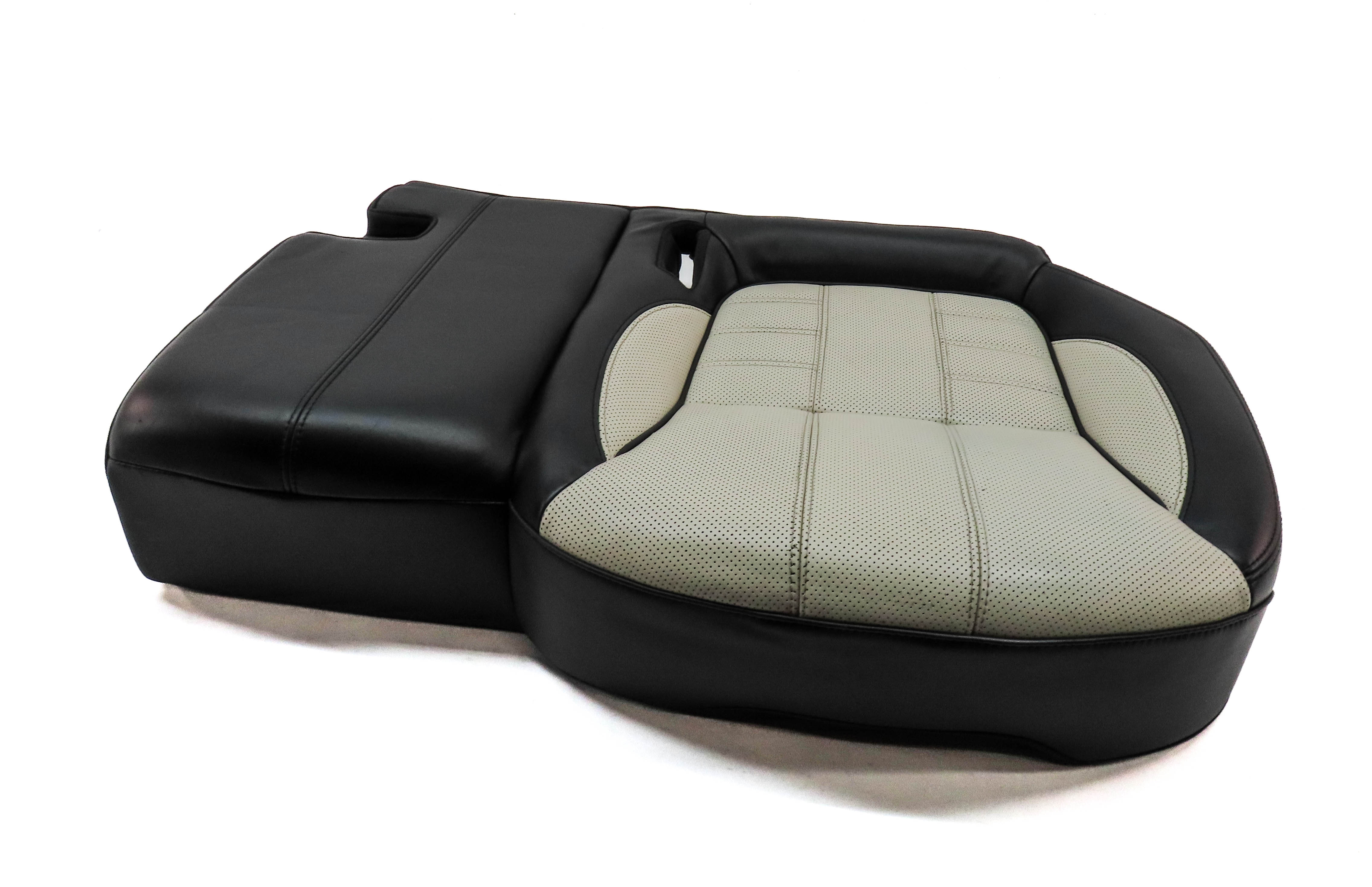 2015 RANGE ROVER SPORT (L494) REAR LEFT LOWER BOTTOM SEAT CUSHION (Ebony/Ivory) — exact item pictured